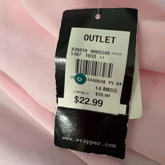 Women's Light Pink Short Sleeve Blazer - Picture 3 of 4